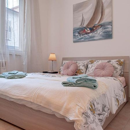 Apartament L'Angolo Di Grace Livorno Zewnętrze zdjęcie